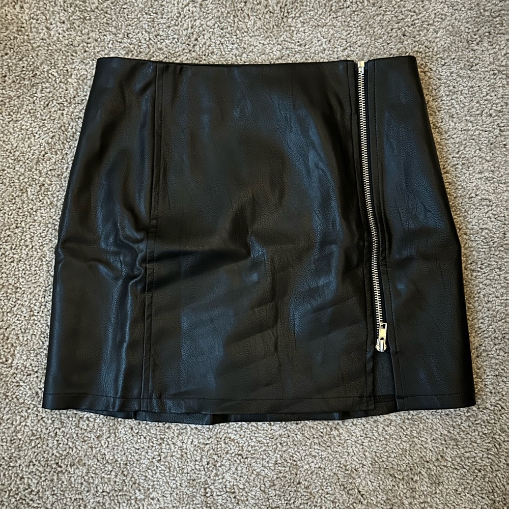 Superdown leather skirt with zipper